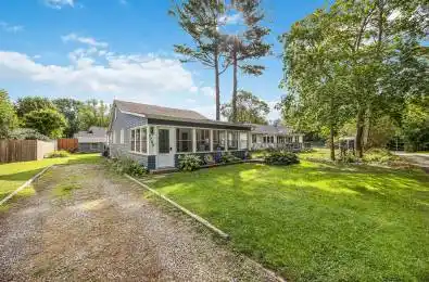 7790 Gallie Street Plympton-Wyoming Ontario N0N 1J6