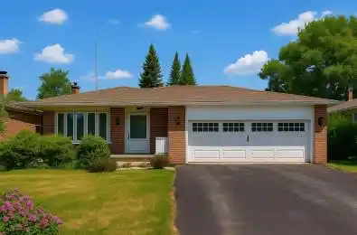 32 Lailey Crescent Toronto C14 Ontario M2N 4H1