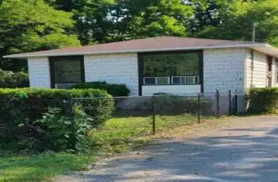 28 Bourke Street Smiths Falls Ontario K7A 3M2