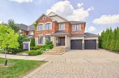 22 Escapade Drive Richmond Hill Ontario L4E 4X7