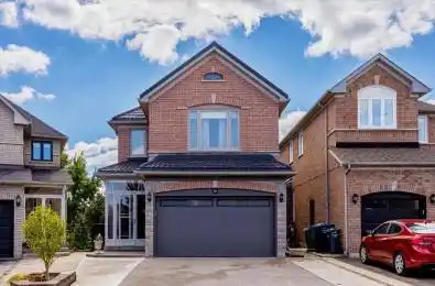 36 Pacific Wind Crescent Brampton Ontario L6R 2B1