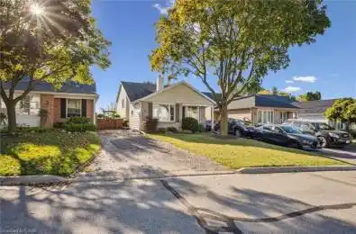 95 Macatee Place Waterloo Ontario N1R 7G5