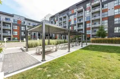 95 Dundas Street Unit# 104 Oakville Ontario L9L 9L9
