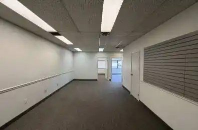 121 Willowdale Avenue Unit# 305 Toronto C14 Ontario M2N 6A3