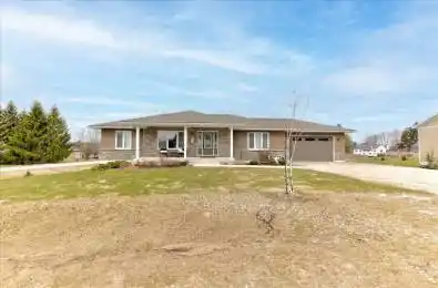 42 John Street Morris Turnberry Ontario N0G 1E0