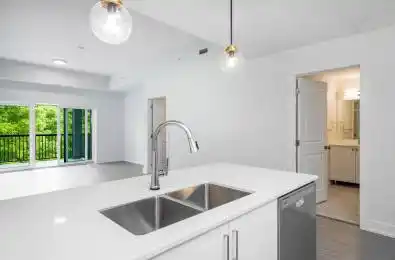 121 Mary Street Unit# 322 Clearview Ontario L0M 1G0