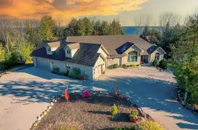 135 Algonquin Drive Meaford Ontario N4L 0A7