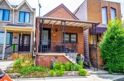 139 Christie Street Toronto C02 Ontario M6G 3B3