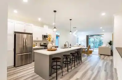 37 Jack Street Huntsville Ontario P1H 0G4