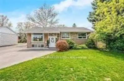 546 Sherin Drive Oakville Ontario L6L 4J8
