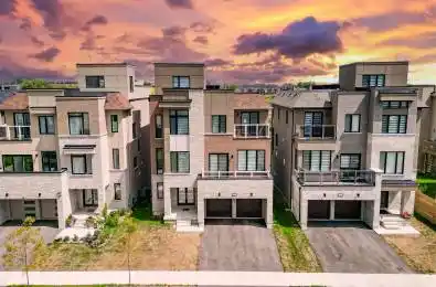 11 Yacht Drive Clarington Ontario L1C 4B1