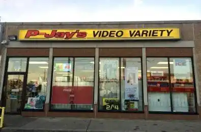 3395 WALKER Road Windsor Ontario N8W 3R9