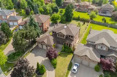 4 Snowcrest Crescent Markham Ontario L3S 2V9