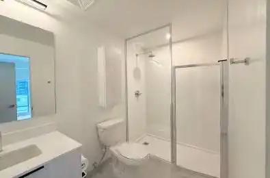 2485 Eglinton Avenue Unit# 816 Mississauga Ontario L5M 2T1