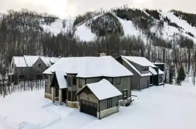 102 Hemlock Court Blue Mountains Ontario L9Y 0T3