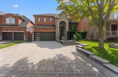 43 Basie Gate Vaughan Ontario L4J 9B4