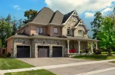 376 Tollendal Mill Road Barrie Ontario L4N 7T1