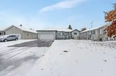 11 Grove Street South Dundas Ontario K0E 1K0