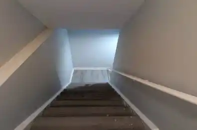 62 Swordfish Drive Whitby Ontario L1P 1Y5