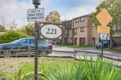 221 Ormond Drive Unit# 39 Oshawa Ontario L1G 6T7