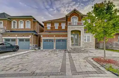 38 Crane Street Aurora Ontario L4G 7C4