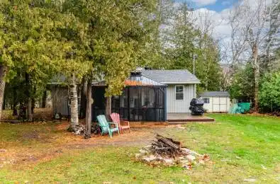 33 Gloucester Grove Tay Ontario L0K 1R0