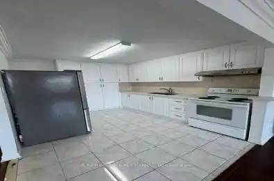 941A Lakeshore Road Mississauga Ontario L5E 1E3