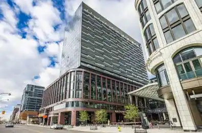 480 Front Street Unit# 901 Toronto C01 Ontario M5V 0V6