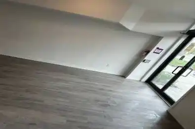 585 Colborne Street Brantford Ontario N3S 0K4