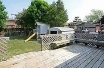 1492 Fieldlight Boulevard Pickering Ontario L1V 2S4