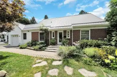 14 Simcoe Boulevard Norfolk Ontario N3Y 3L5