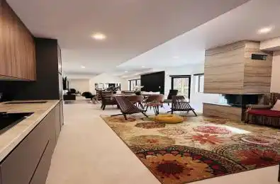 4B Pierce Court Springwater Ontario L9X 0J4