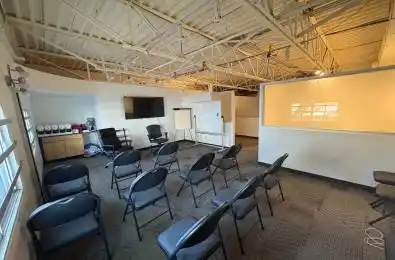 1010 Polytek Street Unit# 35 Beacon Hill North - South and Area Ontari