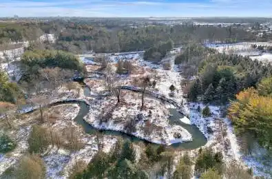 2086 Avalon Street Oshawa Ontario L1L 1A7