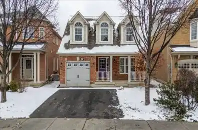 41 Ross Patrick Crescent Newmarket Ontario L3X 3G9