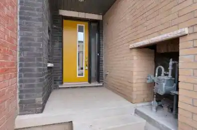 12 Marvin Avenue Oakville Ontario L6H 7C5