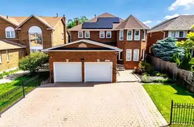 5275 Thornwood Drive Mississauga Ontario L4Z 3J3