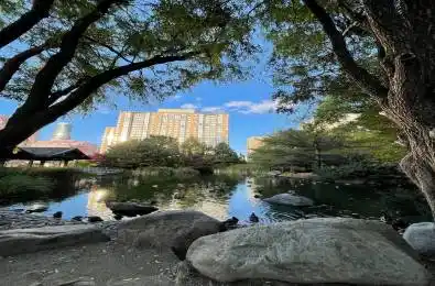 265 Enfield Place Unit# PH 02 Mississauga Ontario L5B 3Y7