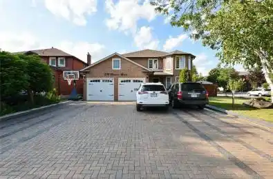 298 Hoover Drive Pickering Ontario L1V 5S1