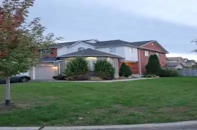 88 Wade Square Clarington Ontario L1E 3E6