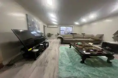 547 Dorchester Drive Oshawa Ontario L1J 6L3