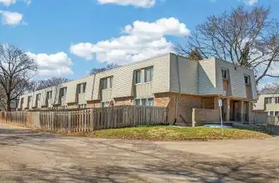 17 Old Pine Trail Unit# 182 St. Catharines Ontario L2M 6P9