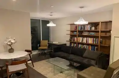 3091 Dufferin Street Unit# 812 Toronto W04 Ontario M6A 0C4