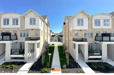 1655 Palmers Sawmill Road Unit# 107 Pickering Ontario L1X 0R3