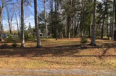 65 Vaan Drive Tanglewood - Grenfell Glen - Pineglen Ontario K2G 0C2