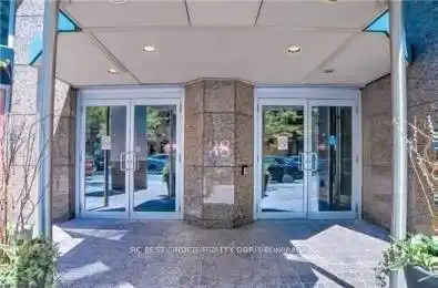 38 Elm Street Unit# 1211 Toronto C01 Ontario M5G 2K5