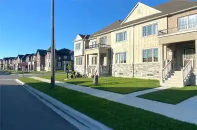 33 Carratuck Street East Gwillimbury Ontario L9N 0P1