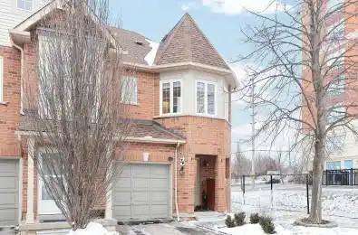 1575 South Parade Court Unit# 34 Mississauga Ontario L5M 6E9
