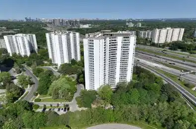 150 Graydon Hall Drive Unit# 403 Toronto C13 Ontario M3A 3B3