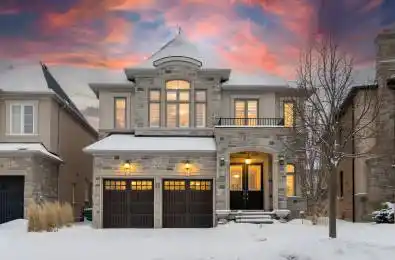 113 Burns Boulevard King Ontario L7B 0M5